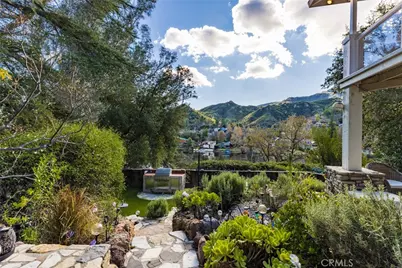 2305 Sugarloaf Drive, Agoura Hills, CA 91301 - Photo 4