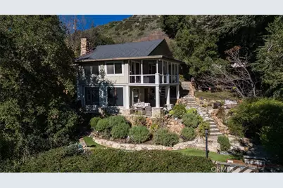 2305 Sugarloaf, Agoura Hills, CA 91301 - Photo 2