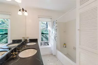 2305 Sugarloaf, Agoura Hills, CA 91301 - Photo 30