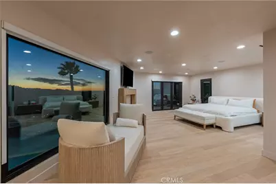 8045 Mulholland Drive, Los Angeles, CA 90046 - Photo 18