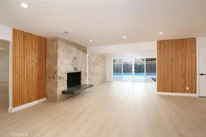 10415 Bevis Avenue, Mission Hills (San Fernando), CA 91345 - Photo 6