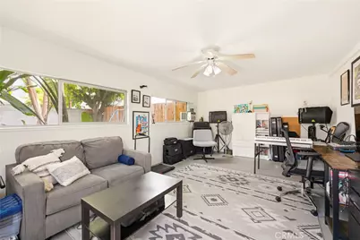 6718 Wynne, Reseda, CA 91335 - Photo 28