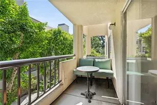 5535 Canoga Ave, Woodland Hills, CA 91367 - Photo 2