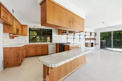 15407 Stonewood Terrace, Sherman Oaks, CA 91403 - Photo 12