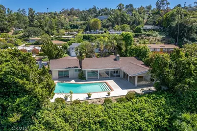 15407 Stonewood Terrace, Sherman Oaks, CA 91403 - Photo 32
