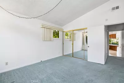 15407 Stonewood Terrace, Sherman Oaks, CA 91403 - Photo 18