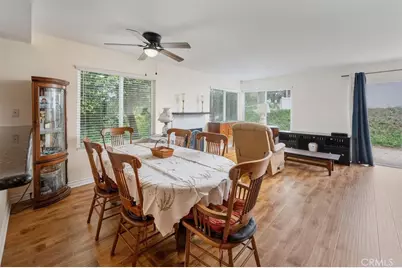 20008 Avenue Of The Oaks, Newhall, CA 91321 - Photo 12