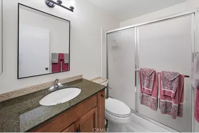 20008 Avenue Of The Oaks, Newhall, CA 91321 - Photo 24