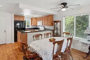 20008 Ave Of The Oaks, Newhall, CA 91321 - Photo 6