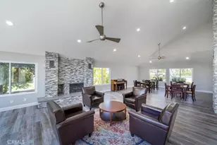 20008 Ave Of The Oaks, Newhall, CA 91321 - Photo 40