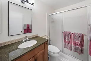 20008 Ave Of The Oaks, Newhall, CA 91321 - Photo 24