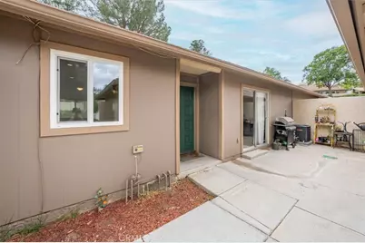 20008 Avenue Of The Oaks, Newhall, CA 91321 - Photo 6