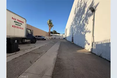 1423 Truman St, San Fernando, CA 91340 - Photo 4