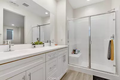 13423 W Saddle Rock Place, Sylmar, CA 91342 - Photo 32