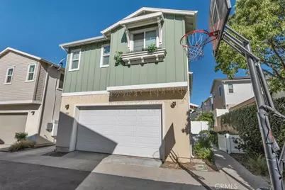13423 W Saddle Rock Place, Sylmar, CA 91342 - Photo 46