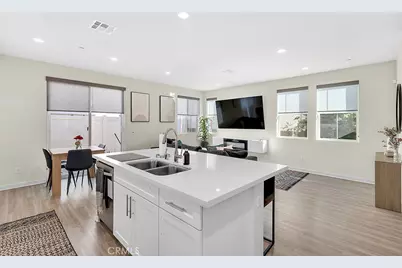 13423 W Saddle Rock Place, Sylmar, CA 91342 - Photo 14