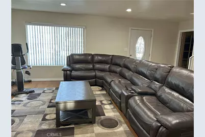 3246 Locust Avenue, Long Beach, CA 90807 - Photo 2