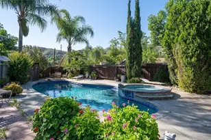 28717 Bouquet Canyon, Saugus, CA 91390 - Photo 6