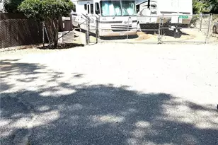 28717 Bouquet Canyon, Saugus, CA 91390 - Photo 24