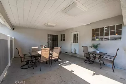 13608 Bassett, Los Angeles, CA 91405 - Photo 6