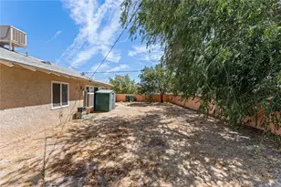 45303 6th St, Lancaster, CA 93535 - Photo 38