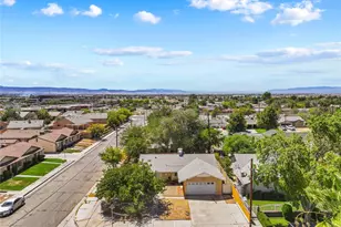 45303 6th St, Lancaster, CA 93535 - Photo 42