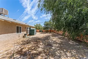 45303 6th St, Lancaster, CA 93535 - Photo 38