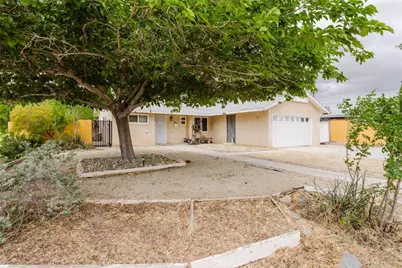 45303 6th Street, Lancaster, CA 93535 - Photo 2