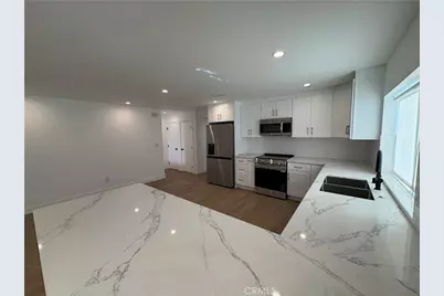14165 Calvert Street, Van Nuys, CA 91401 - Photo 4
