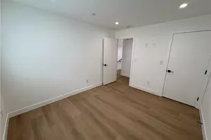 14165 Calvert St, Van Nuys, CA 91401 - Photo 14