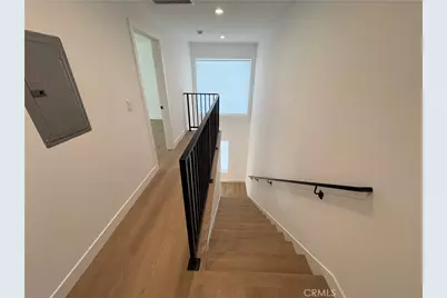 14165 Calvert Street, Van Nuys, CA 91401 - Photo 10