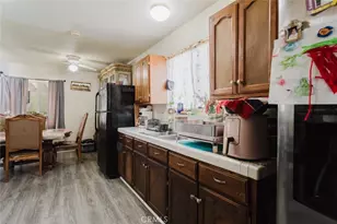 45437 Andale Ave, Lancaster, CA 93535 - Photo 14
