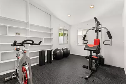 3511 Stonehill Place, Sherman Oaks, CA 91423 - Photo 36