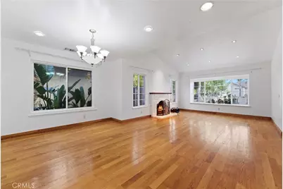 15863 Foothill, Rancho Cascades, CA 91342 - Photo 10
