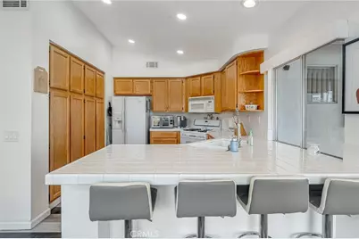 29484 Mariners, Lake Elsinore, CA 92530 - Photo 10