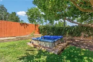257 Windrose Ct, Newbury Park, CA 91320 - Photo 36