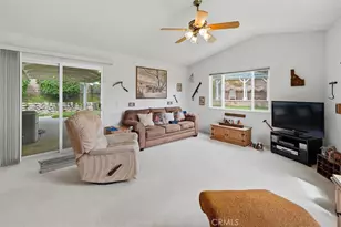 21735 Whey, Saugus, CA 91350 - Photo 12