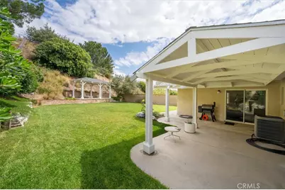 21735 Whey, Saugus, CA 91350 - Photo 16