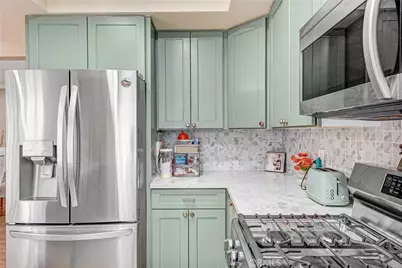 20737 Roscoe Boulevard #203, Winnetka, CA 91306 - Photo 18