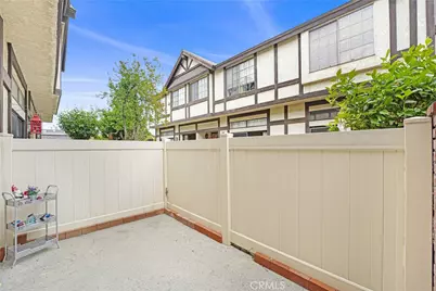 20737 Roscoe Boulevard #203, Winnetka, CA 91306 - Photo 30