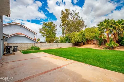 37450 Yorkshire, Palmdale, CA 93550 - Photo 24