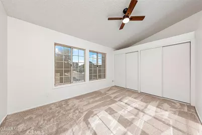37450 Yorkshire, Palmdale, CA 93550 - Photo 18