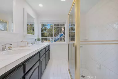 18950 Merridy Street, Northridge, CA 91324 - Photo 32