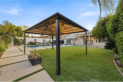 7620 Rudnick Avenue, Canoga Park, CA 91304 - Photo 44