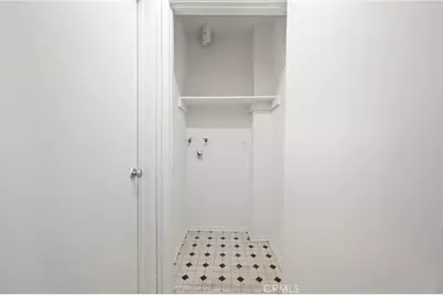 7640 Oso Avenue #316, Winnetka, CA 91306 - Photo 10