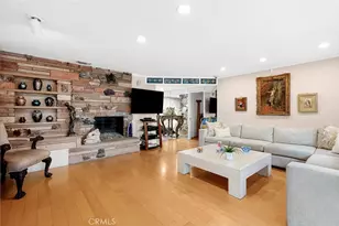 22723 Erwin, Woodland Hills, CA 91367 - Photo 18