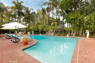 22723 Erwin, Woodland Hills, CA 91367 - Photo 38