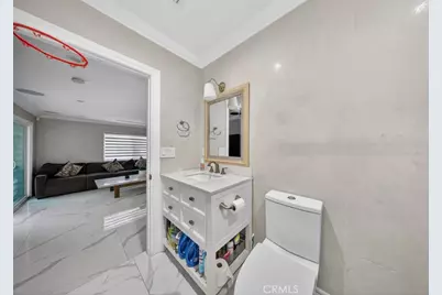 7108 Colbath, Van Nuys, CA 91405 - Photo 50