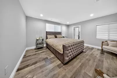 7108 Colbath, Van Nuys, CA 91405 - Photo 30