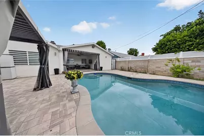7108 Colbath, Van Nuys, CA 91405 - Photo 58